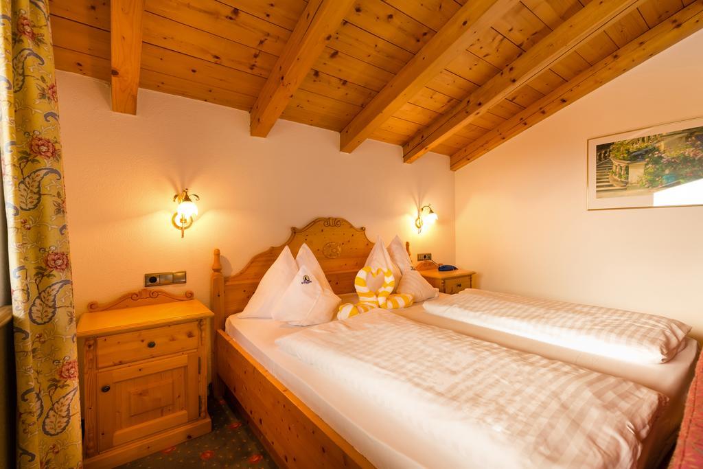 Hotel Schneeberg Family Spa Resort Ridanna Habitación foto