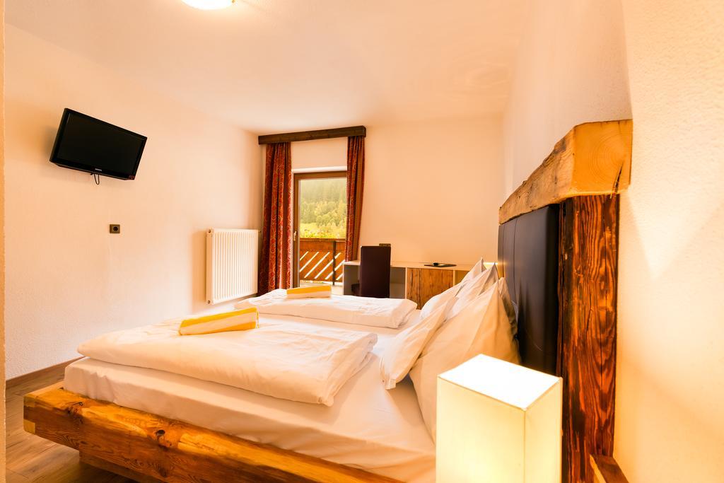 Hotel Schneeberg Family Spa Resort Ridanna Exterior foto