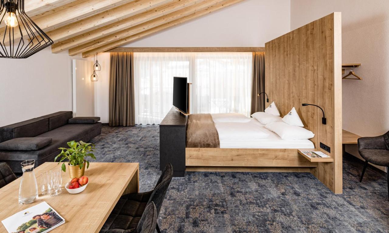 Hotel Schneeberg Family Spa Resort Ridanna Exterior foto